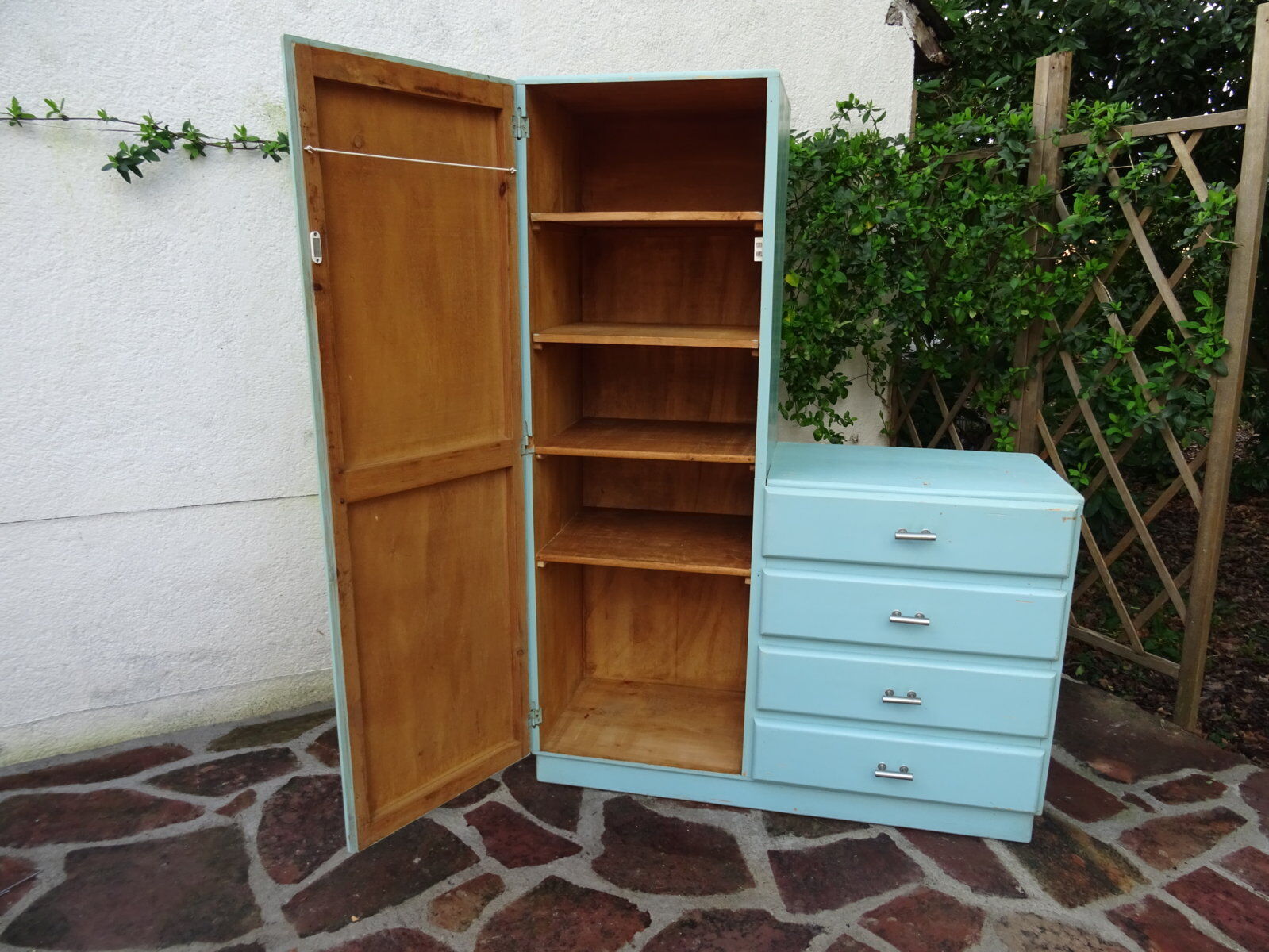 Asymmetrical wardrobe from the 1930