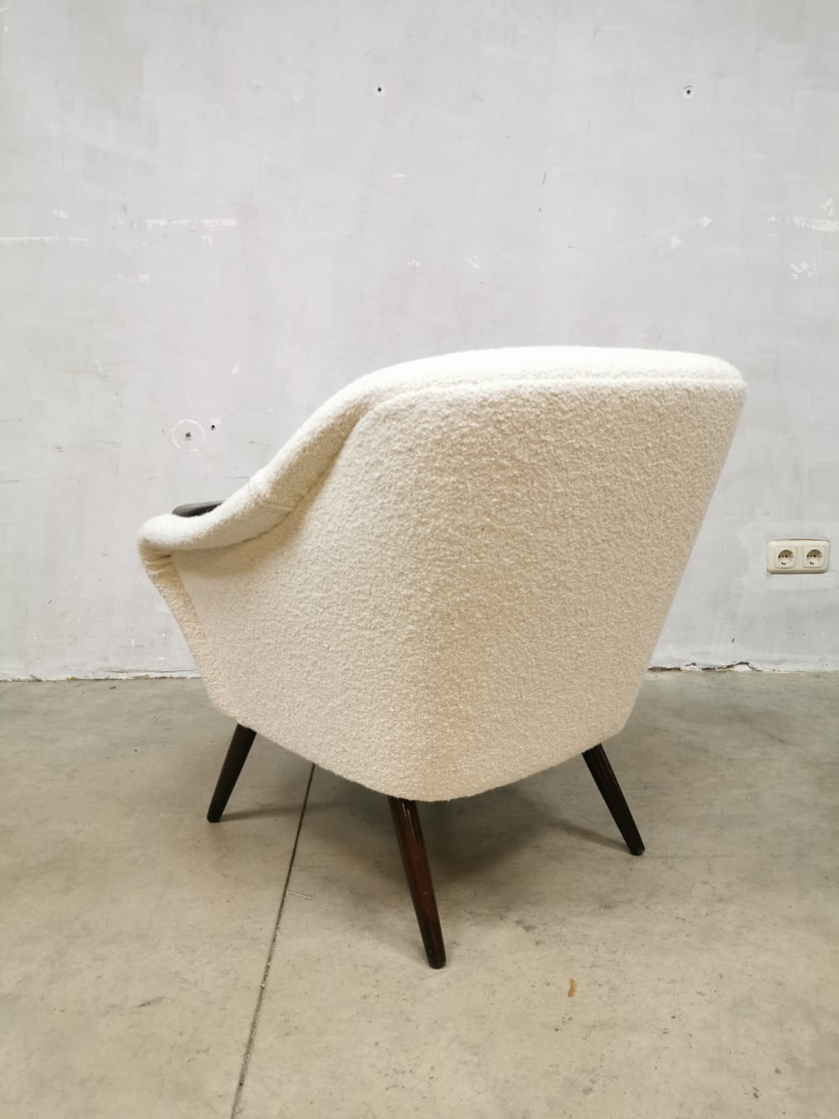 Vintage design cocktail armchair ‘Teddy’