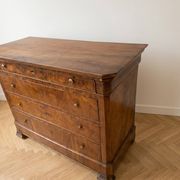 Antique solid wood chest of drawers