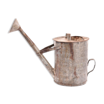 Vintage watering can