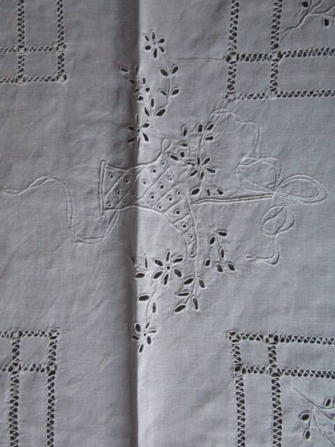 Antique embroidered table centerpiece/placemat 45 cm x 45 cm