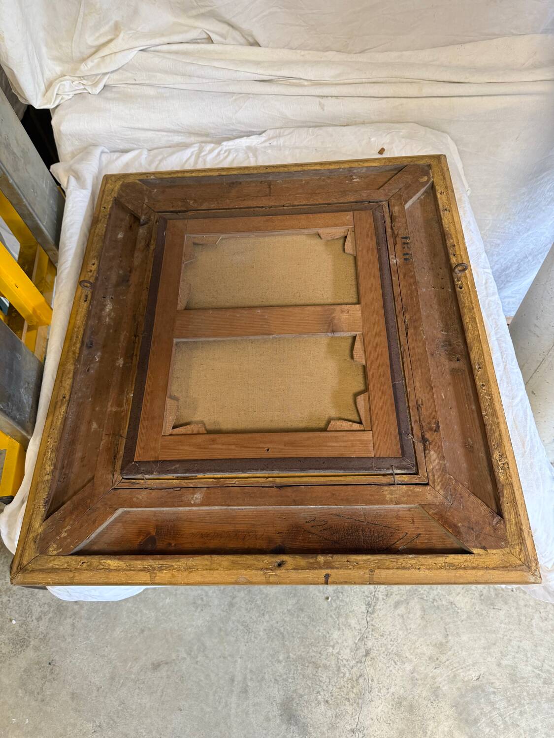 Oil painting table