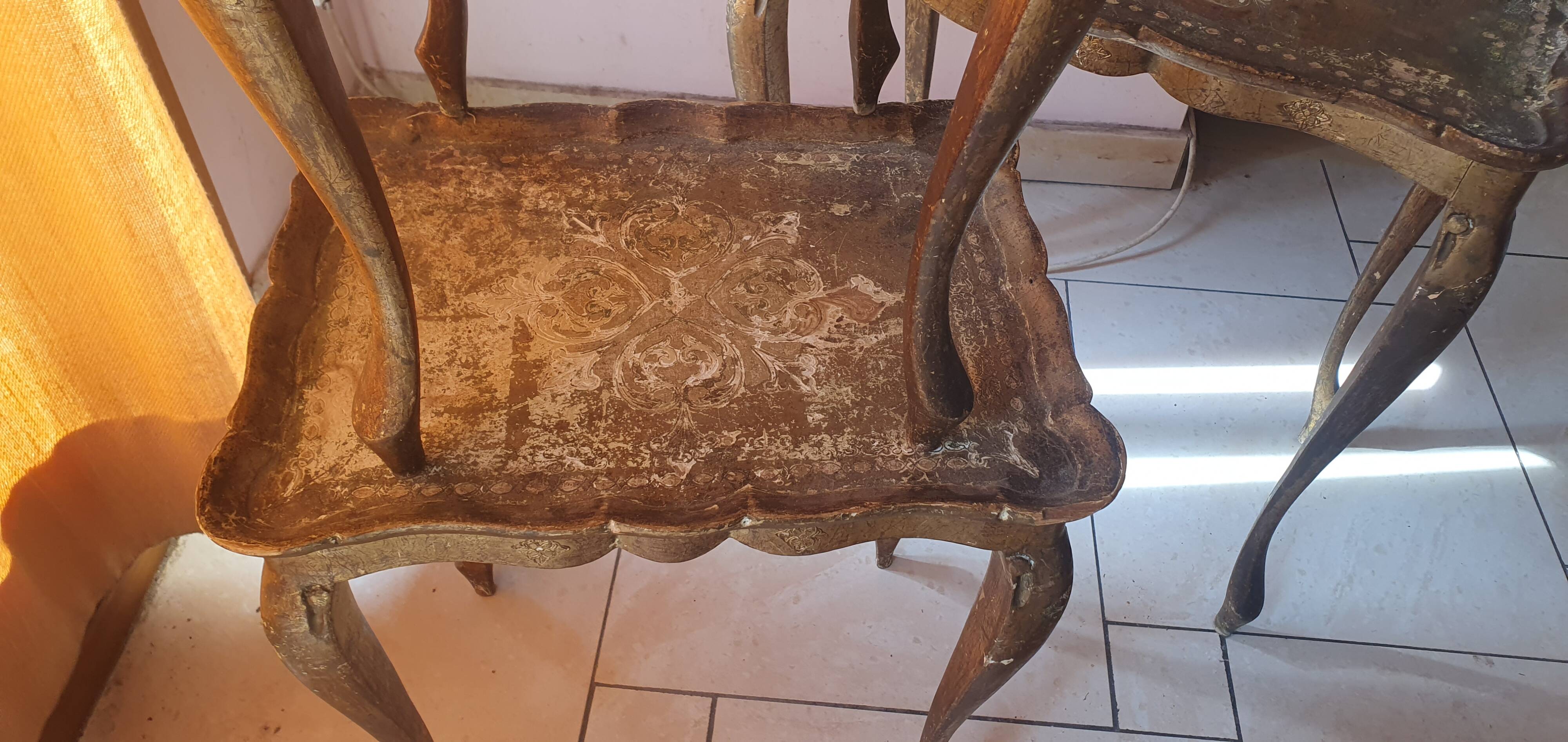 Set of 3 vintage wooden nesting tables