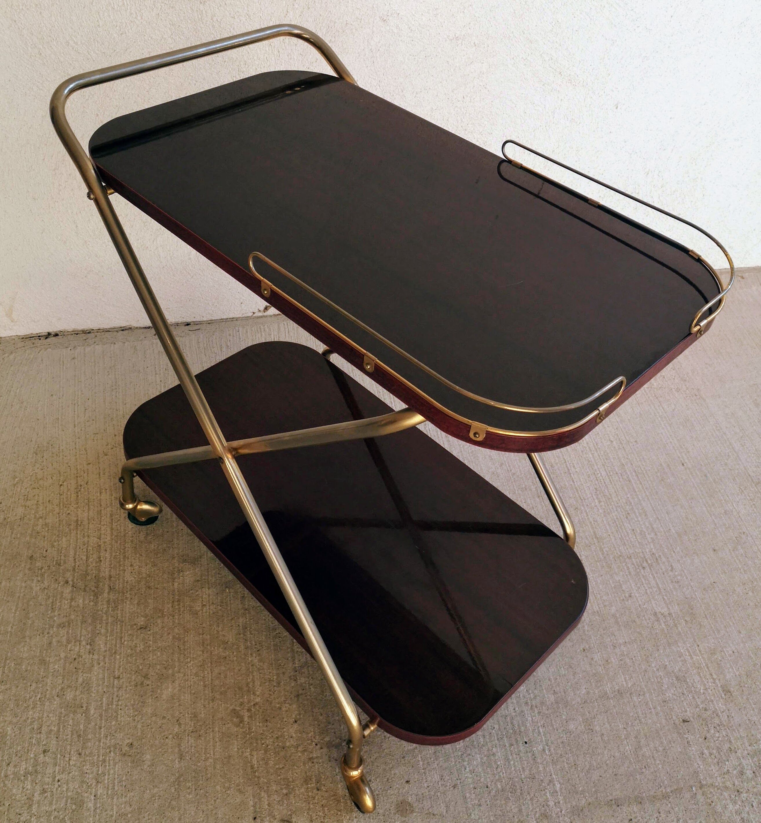 Vintage wheeled dessert