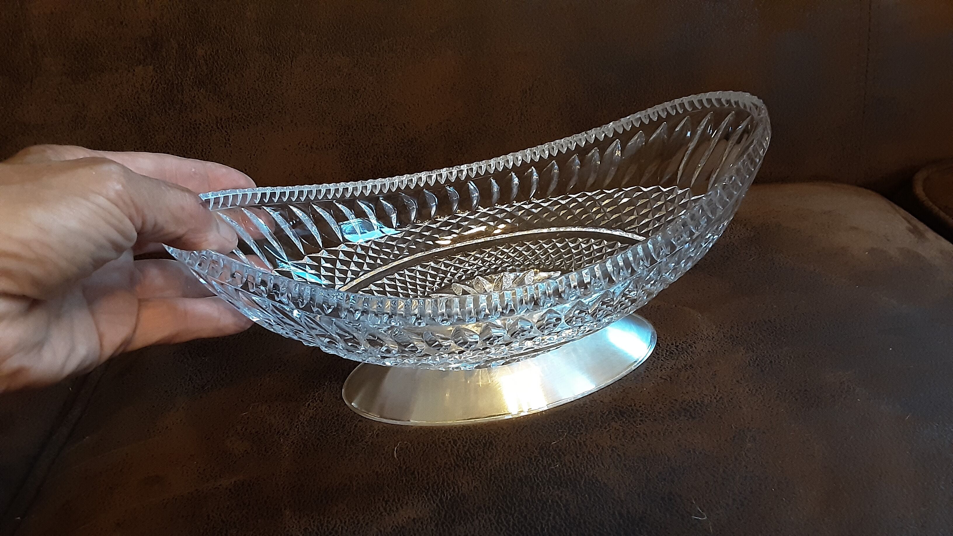 Oval cup on crystal stand