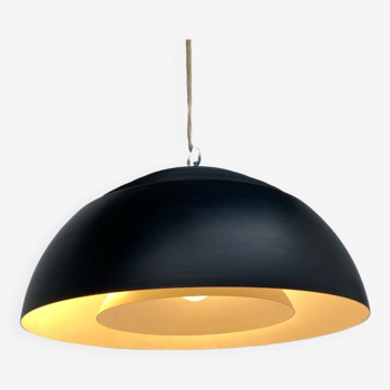 Suspension Louis Poulsen AJ Royal par Arne Jacobsen