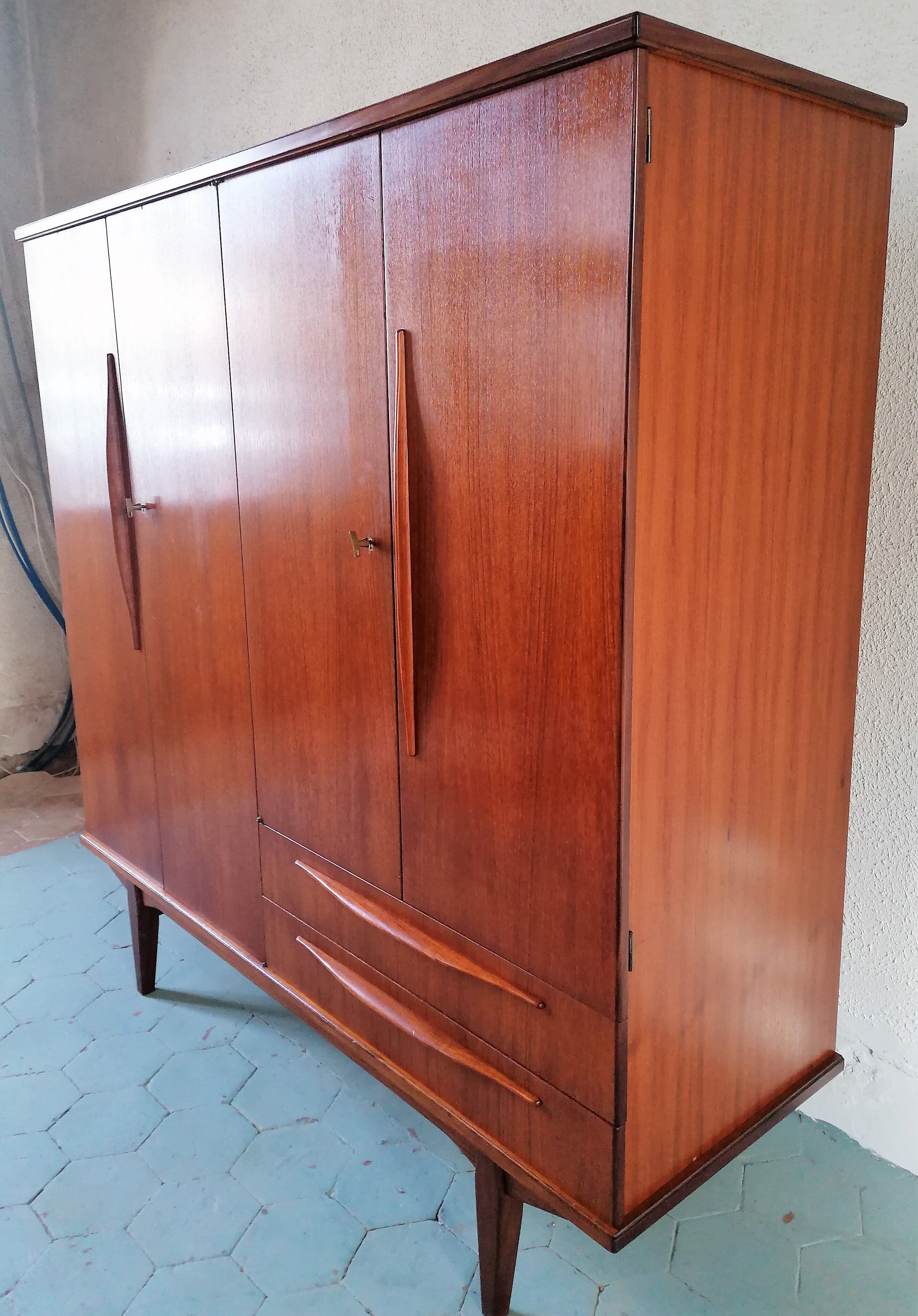 Armoire teck