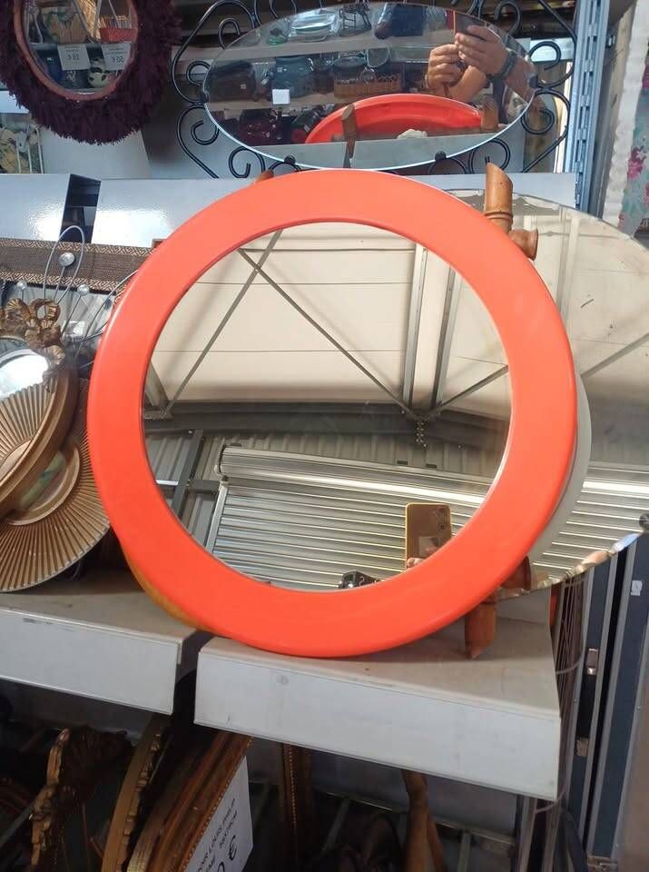 Vintage orange round mirror SYLA – Pop Art / Space Age 70s – Ø 46 cm