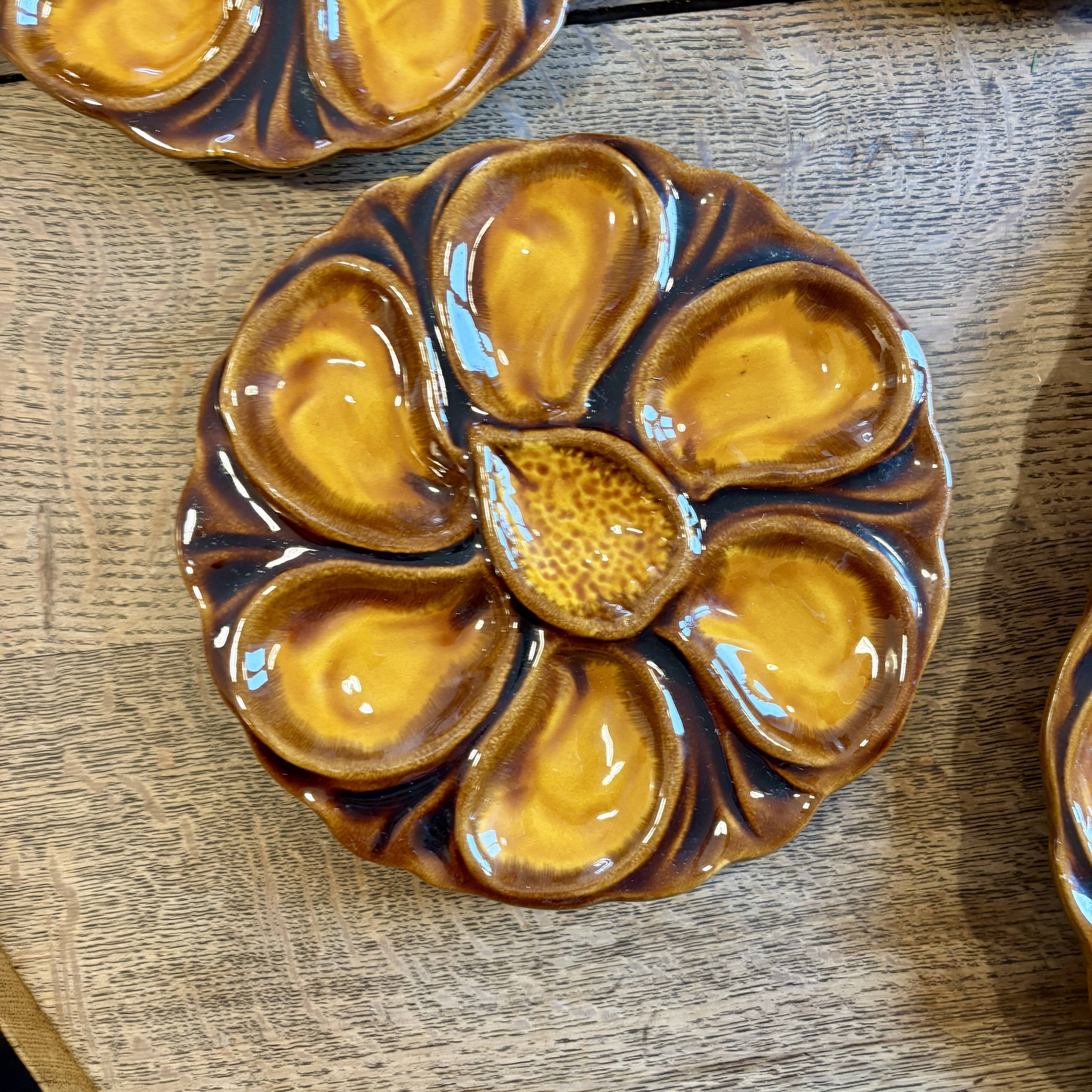 Vintage oyster service Vallauris