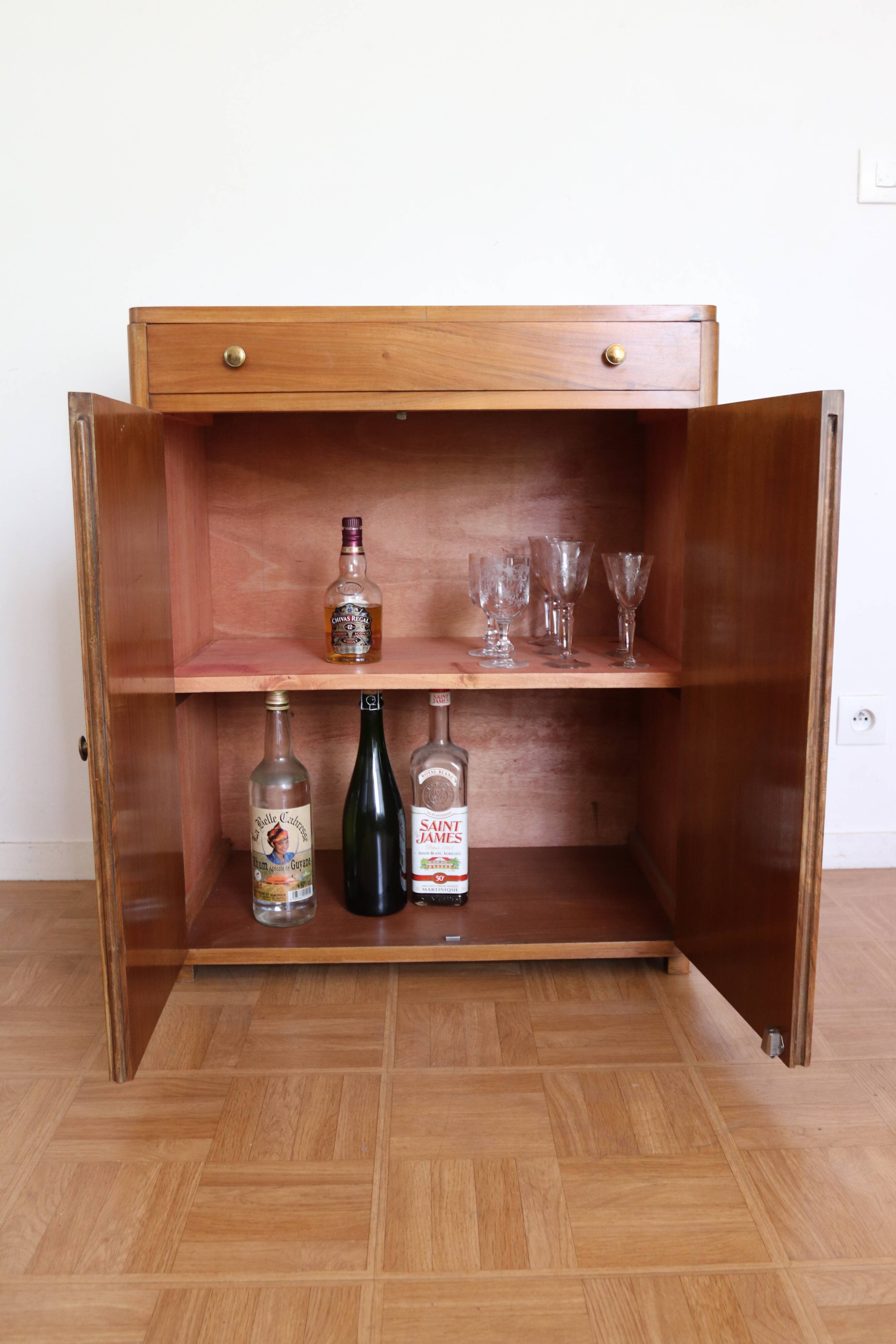 Walnut veneer buffet