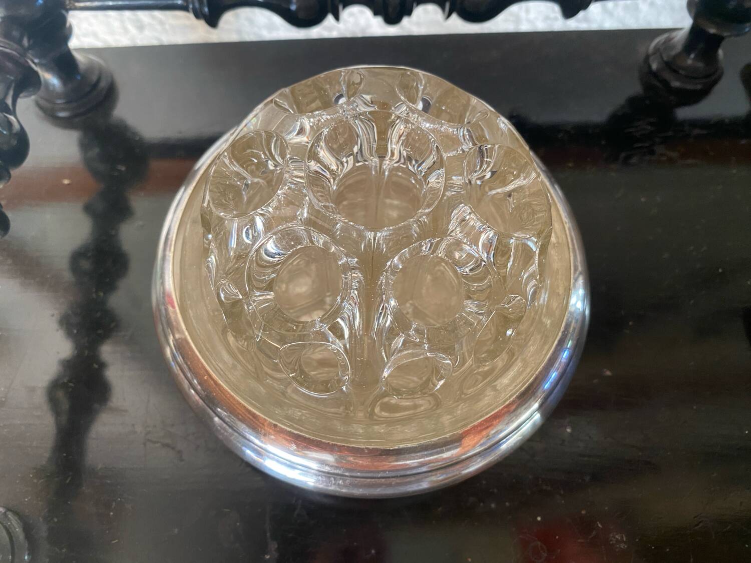 Gallia Art Deco glass and silver metal flower stand