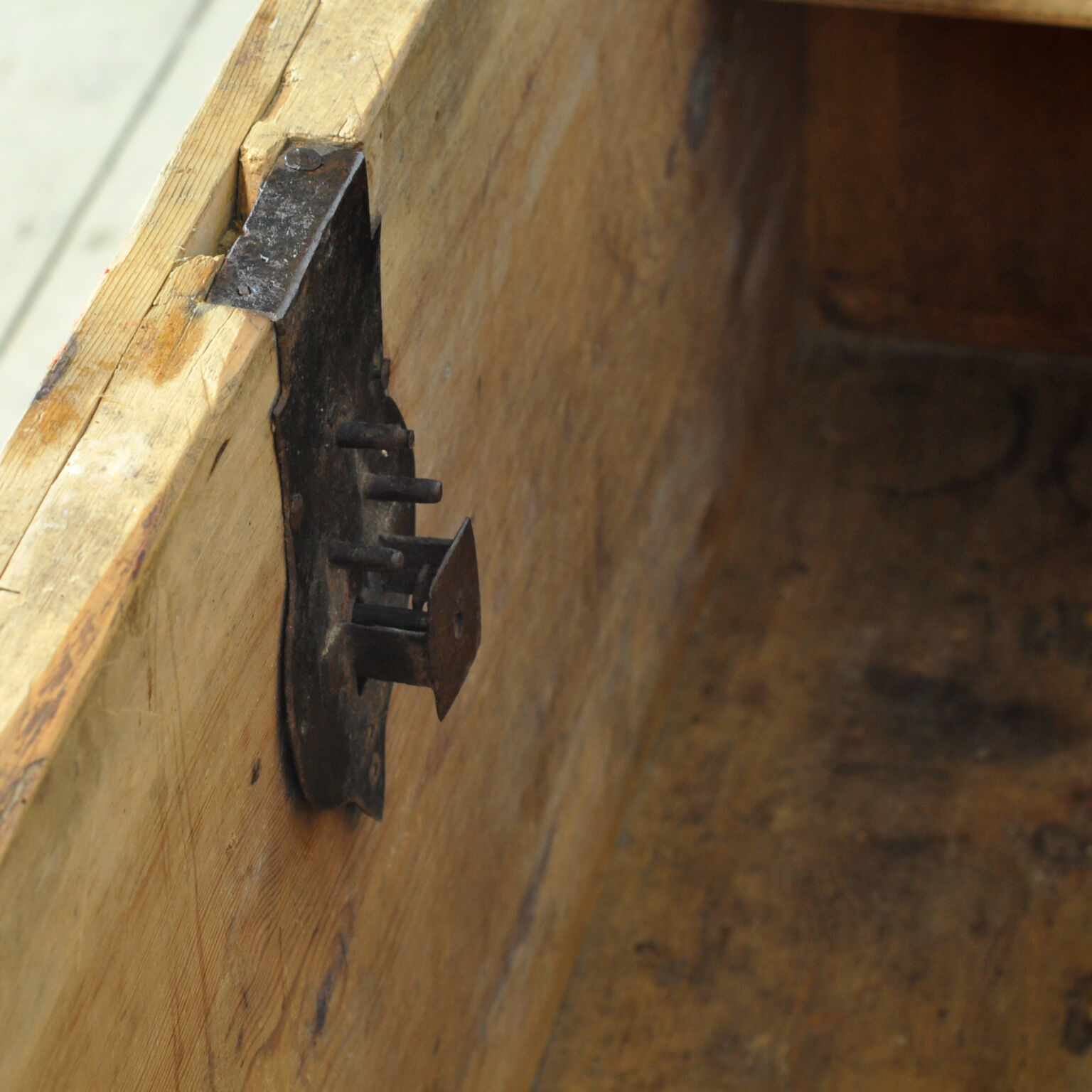 Folk art bridal chest, dated 1795