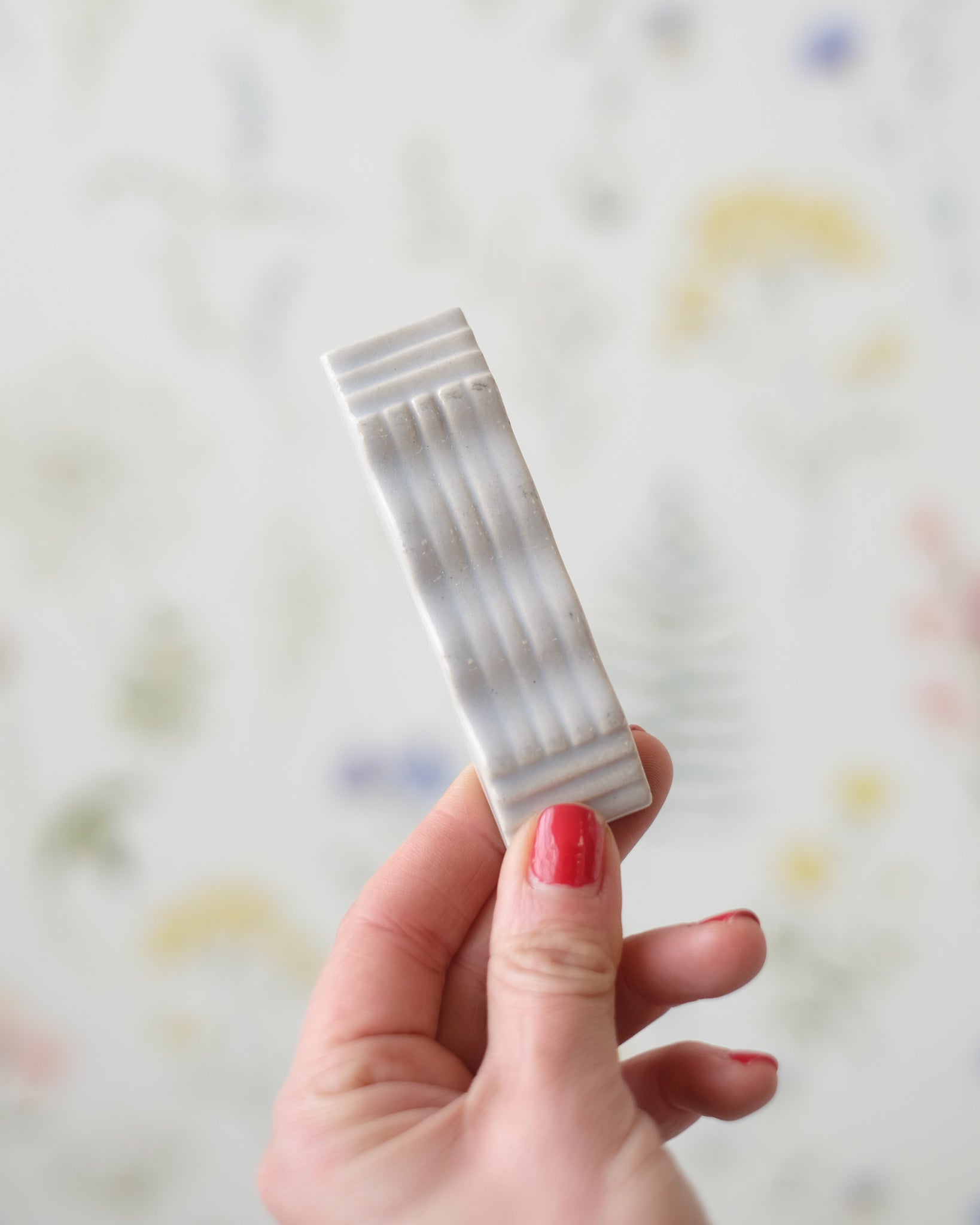 10 Ceramic Art Deco knife holders