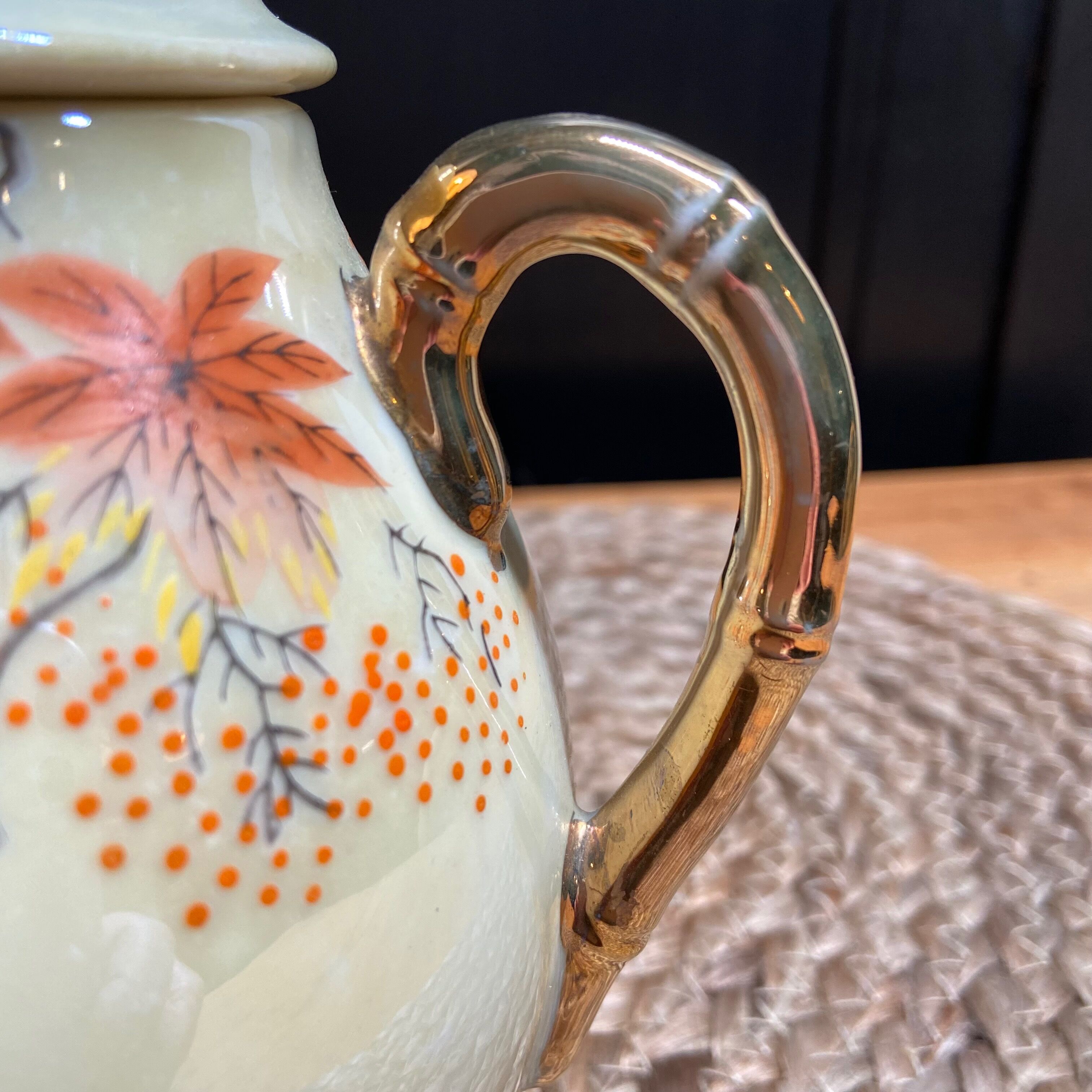 Théière japonaise en porcelaine fine