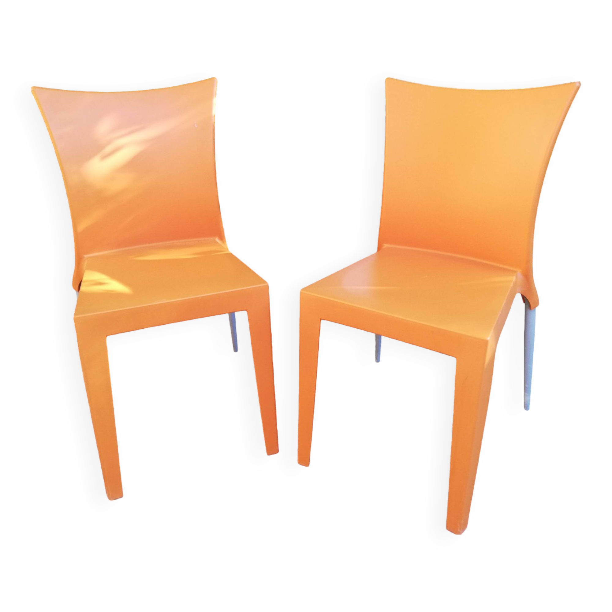 2 chairs by Robby Cantarutti
