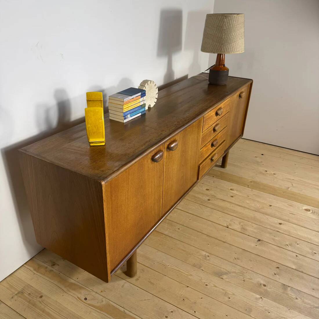 English teak sideboard – Mid-century 1960s sideboard