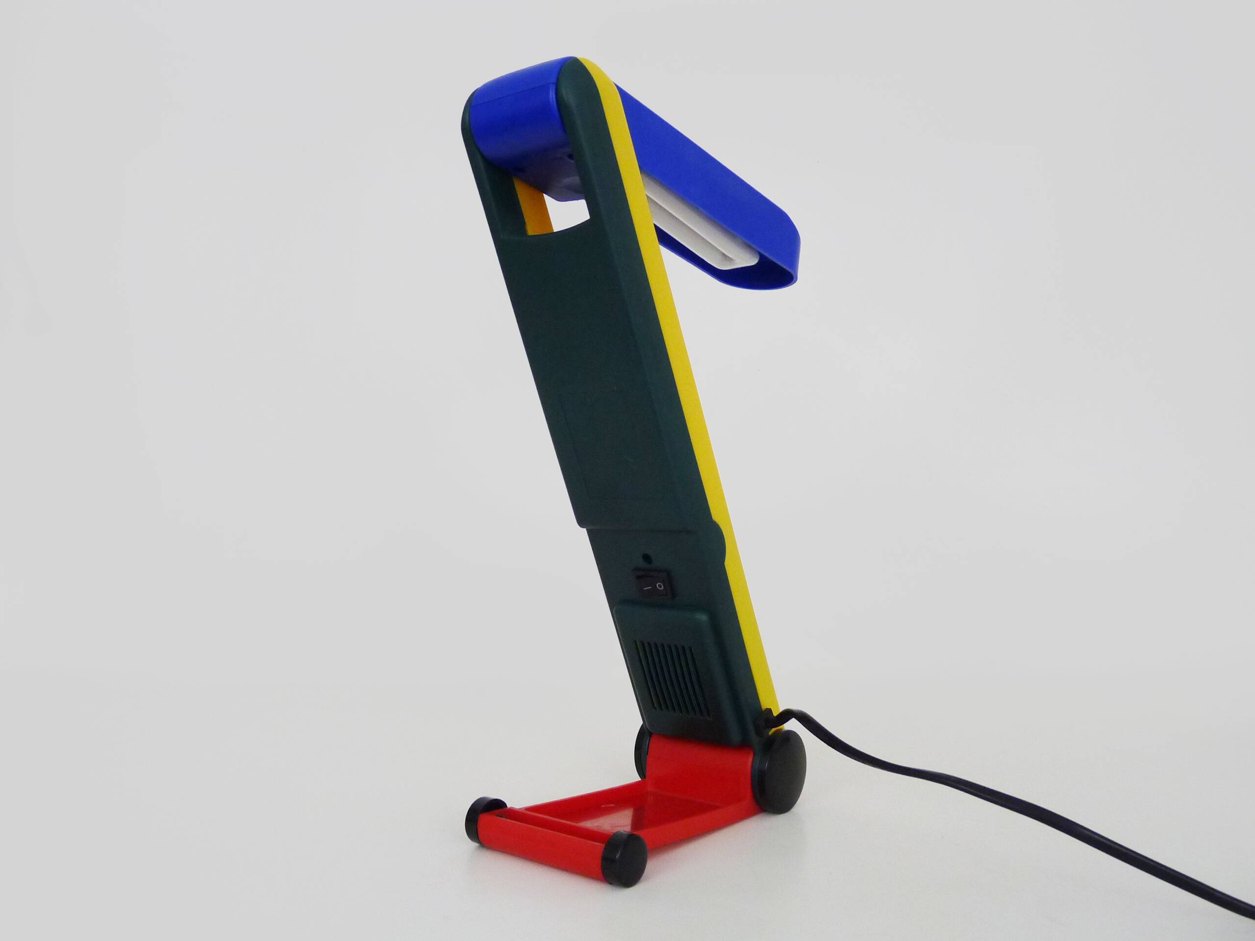 Lampe de bureau post-moderne par Benetton, Style Memphis Italie années 1980