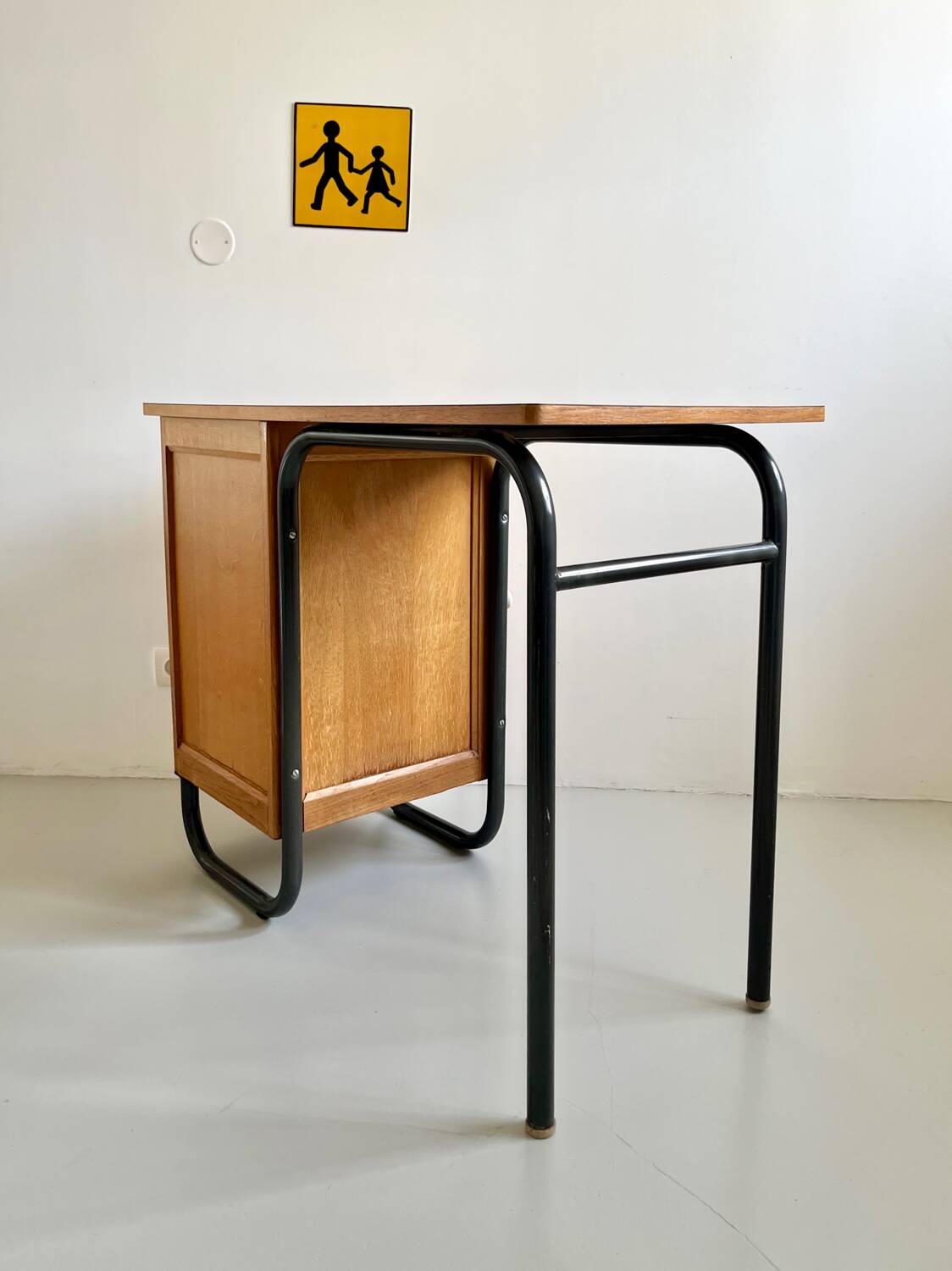 Vintage S22 Mobilor boarding school desk / J. Hitier