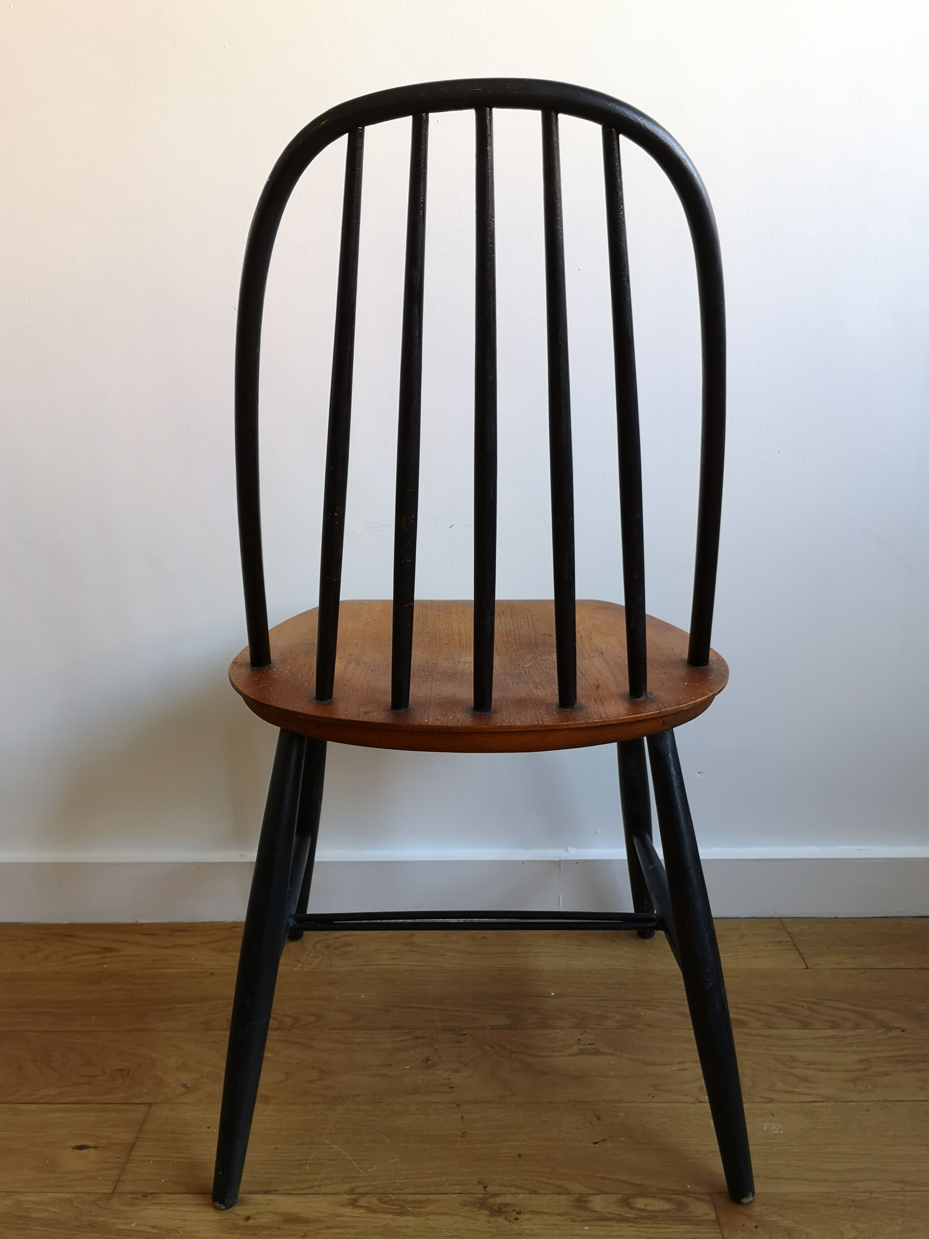 Scandinavian chair in dark and black wood
