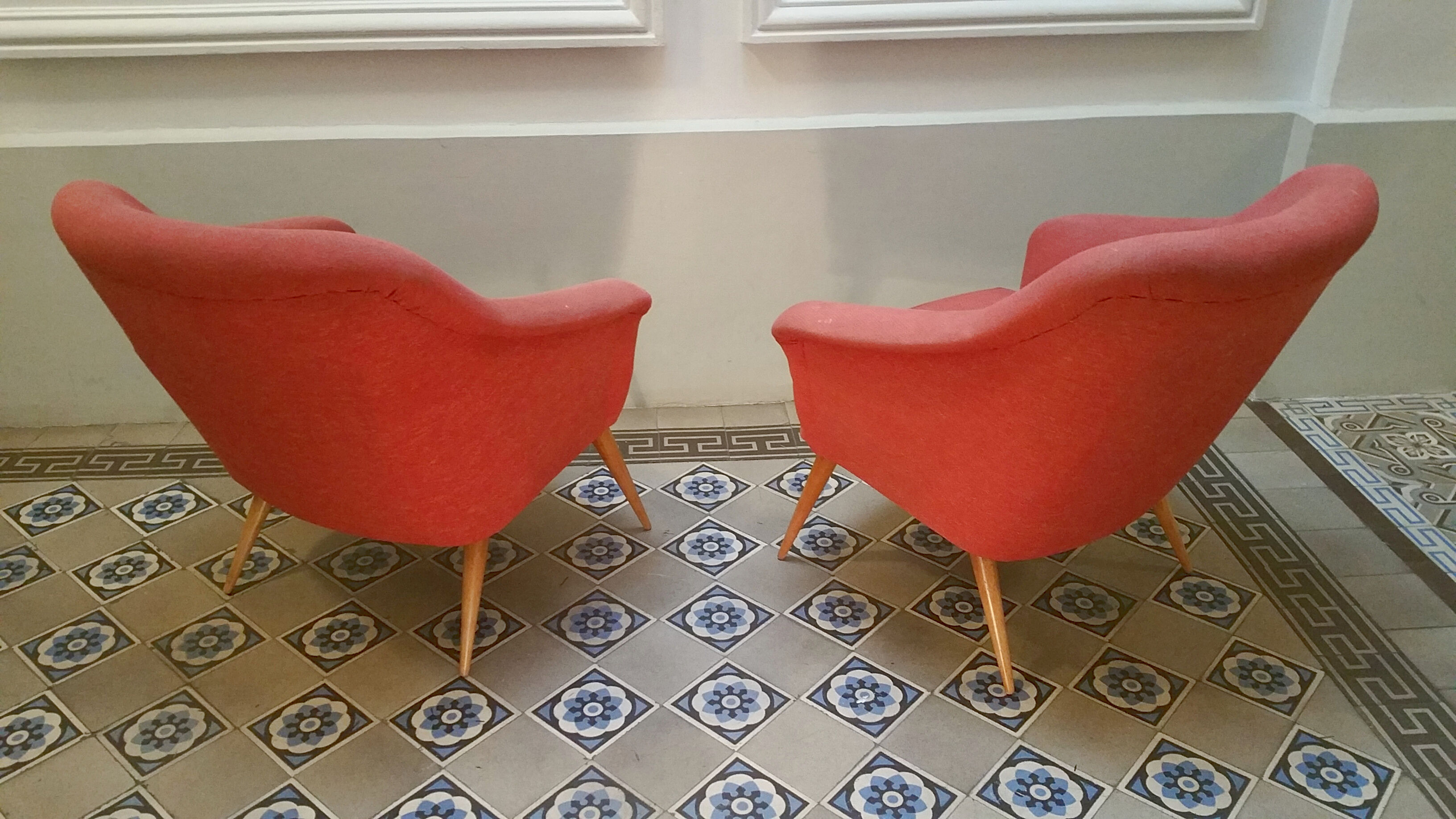 Seats 50-60 years red