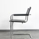 Chaise cantilever. de Matteo Grassi