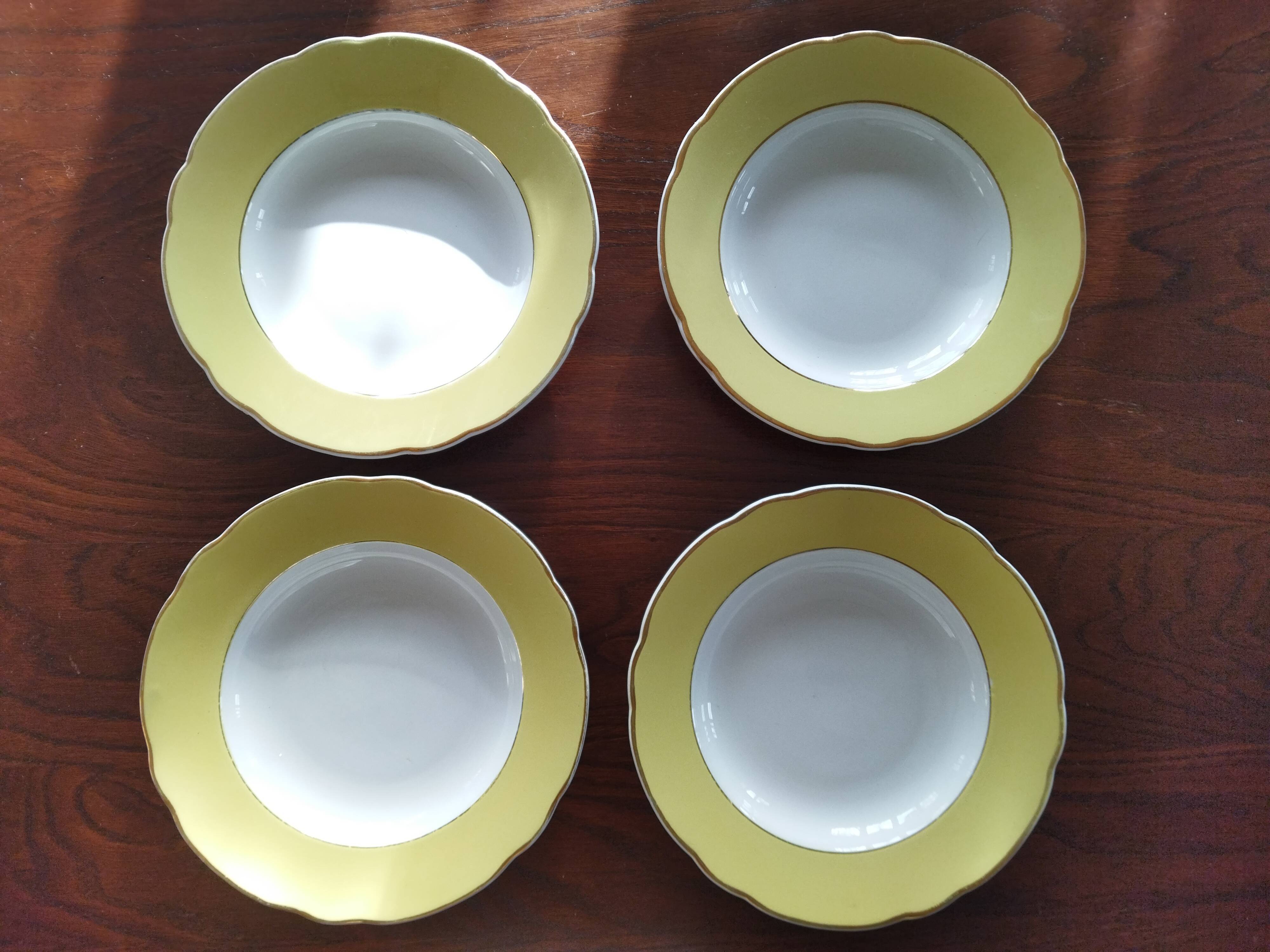 4 hollow plates KG Lunéville Badonviller, Daffodil model