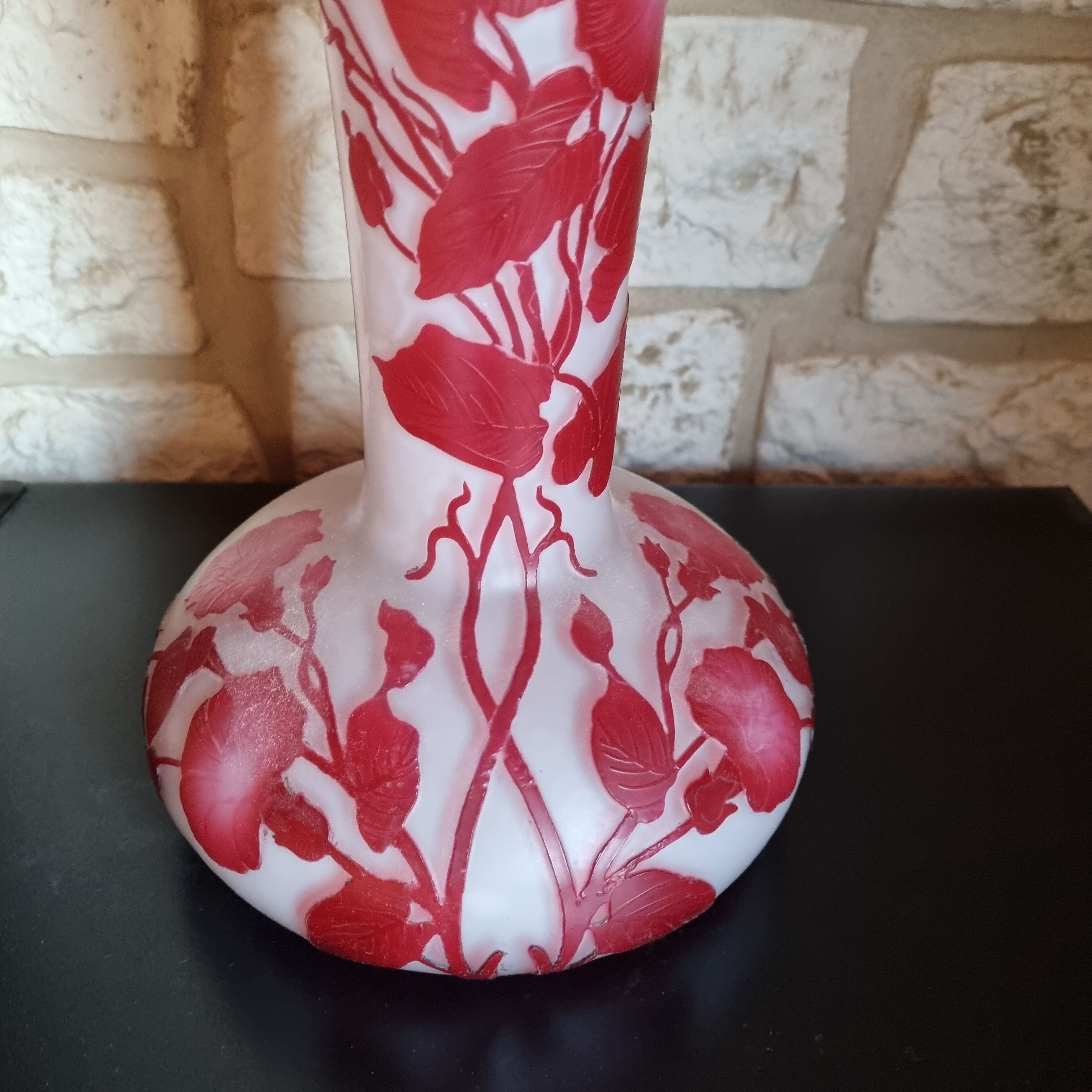 Art nouveau pantin's crystal vase