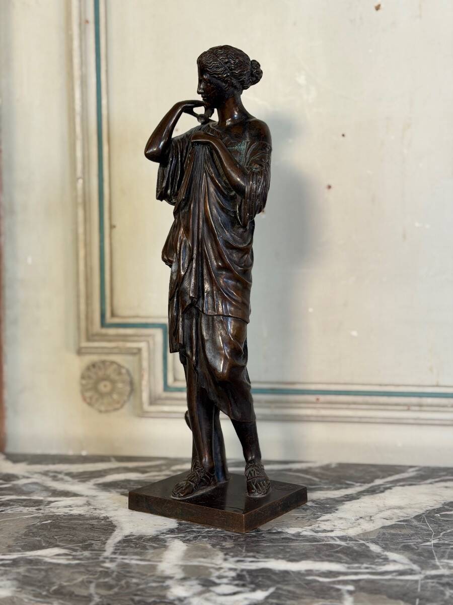 Diane de Gabies, bronze after the Antique, around 1900