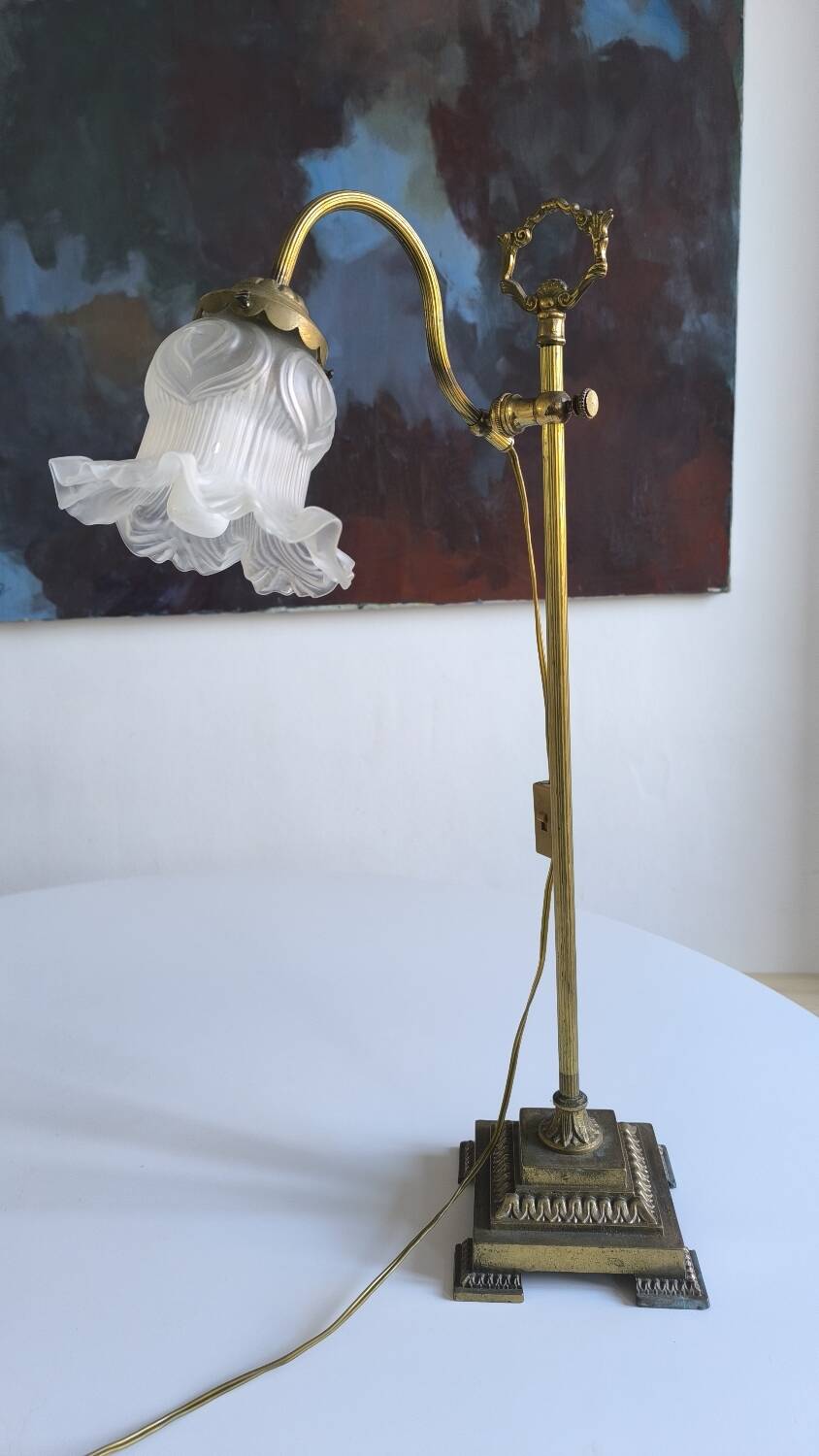 Art Deco bronze and frosted glass tulip lamp