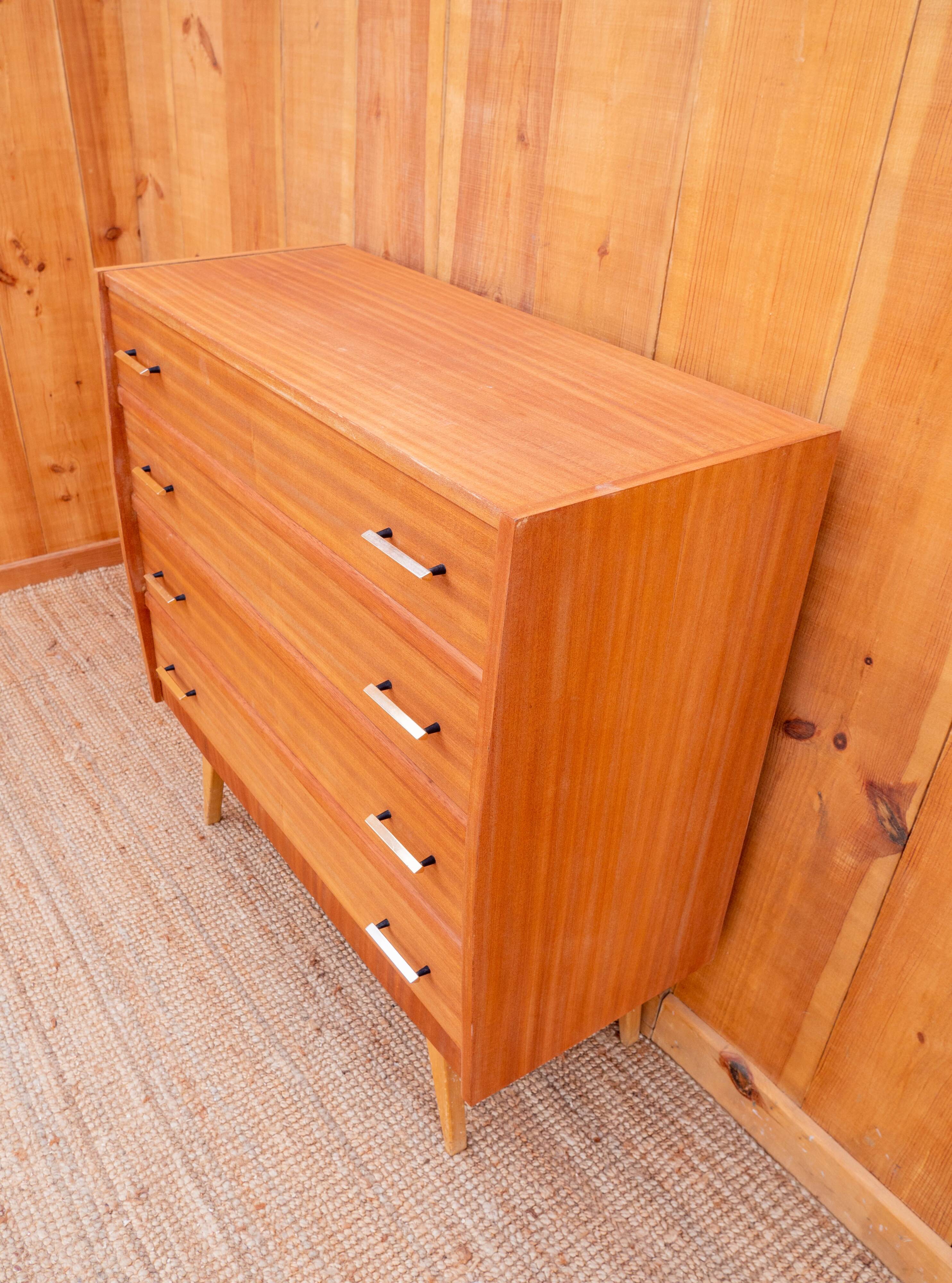 Compass feet chest of drawers