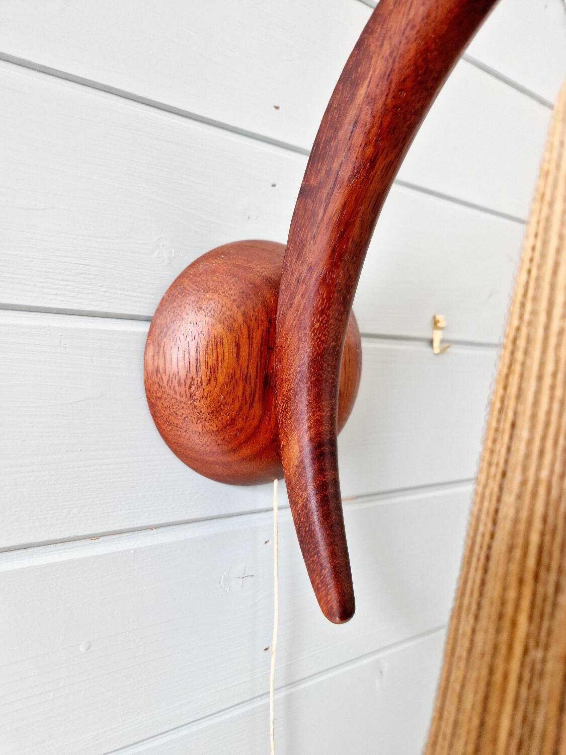 Scandinavian teak and sisal rope wall light, Temde, 1950-60