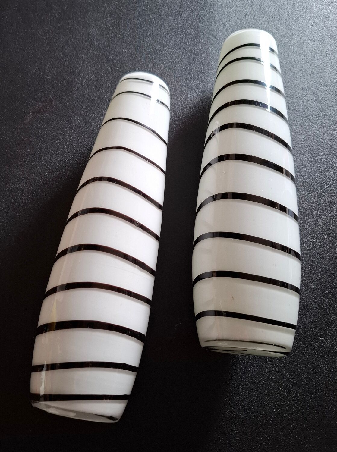 Set of 2 handcrafted opaline vases