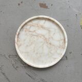 White onyx dish