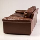 Poltrona Frau Petronio Sofa