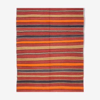 Tapis d’Orient, 245x152 cm