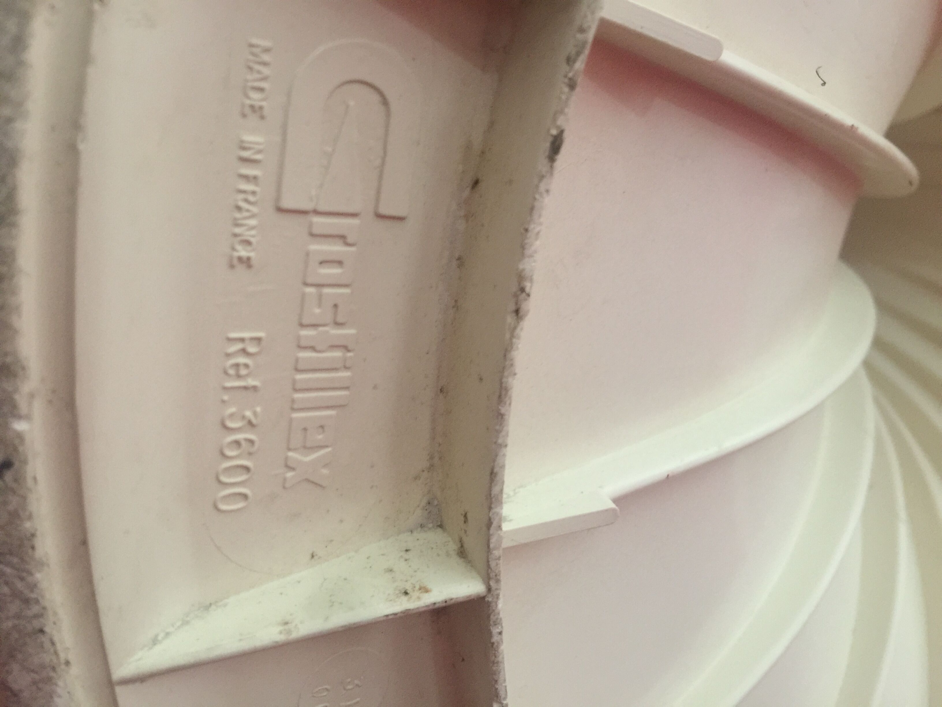 70' tulip foot coffee table