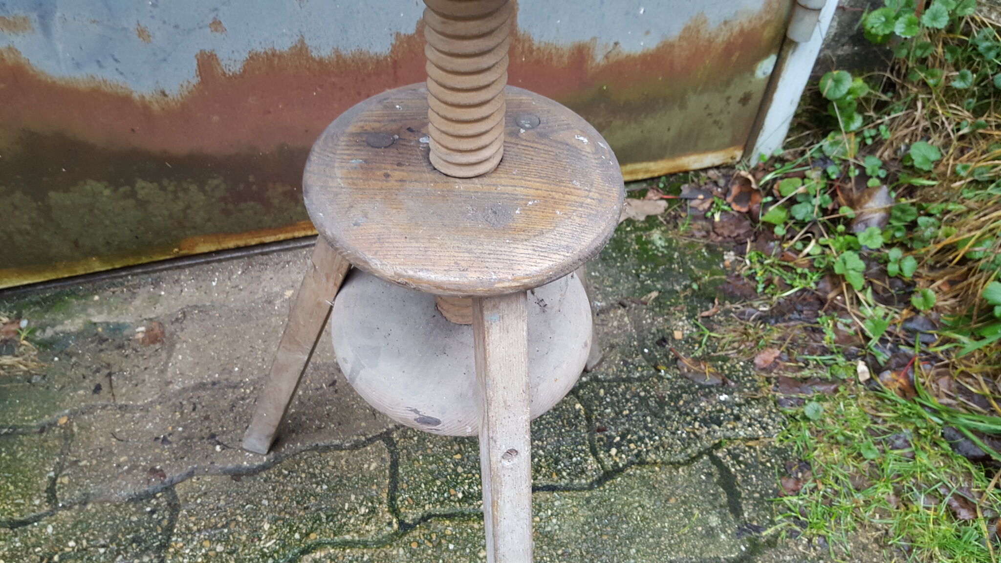 Watchmaker's stool
