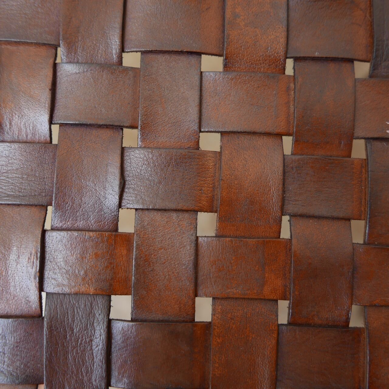 Tabouret en cuir du milieu du siècle