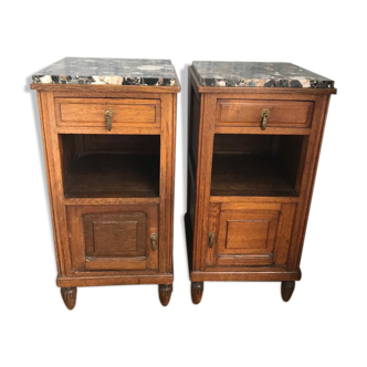 Set of 2 old oak bedside tables above black marble plaque