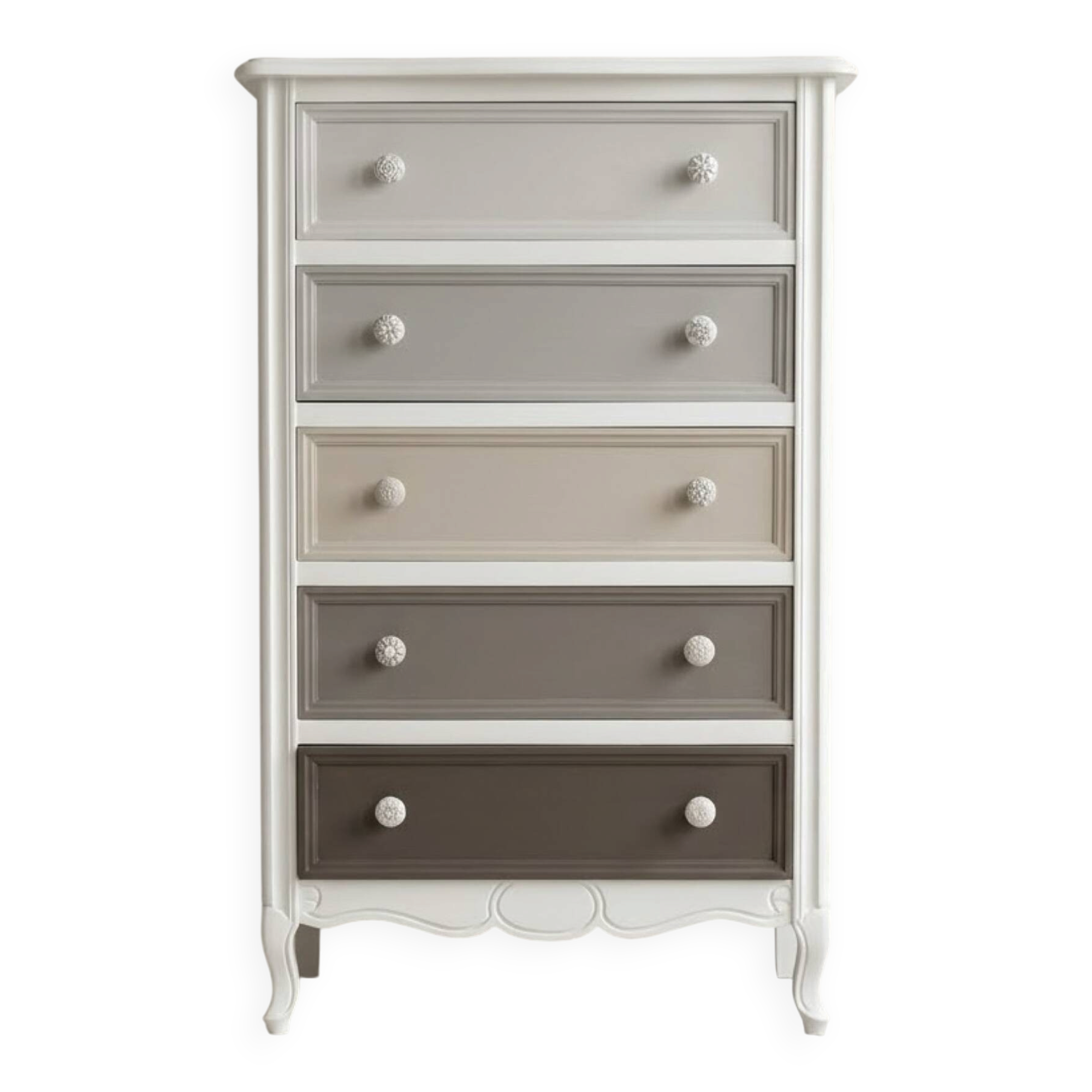 Chest of drawers