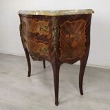 Commode sauteuse galbé Louis XV