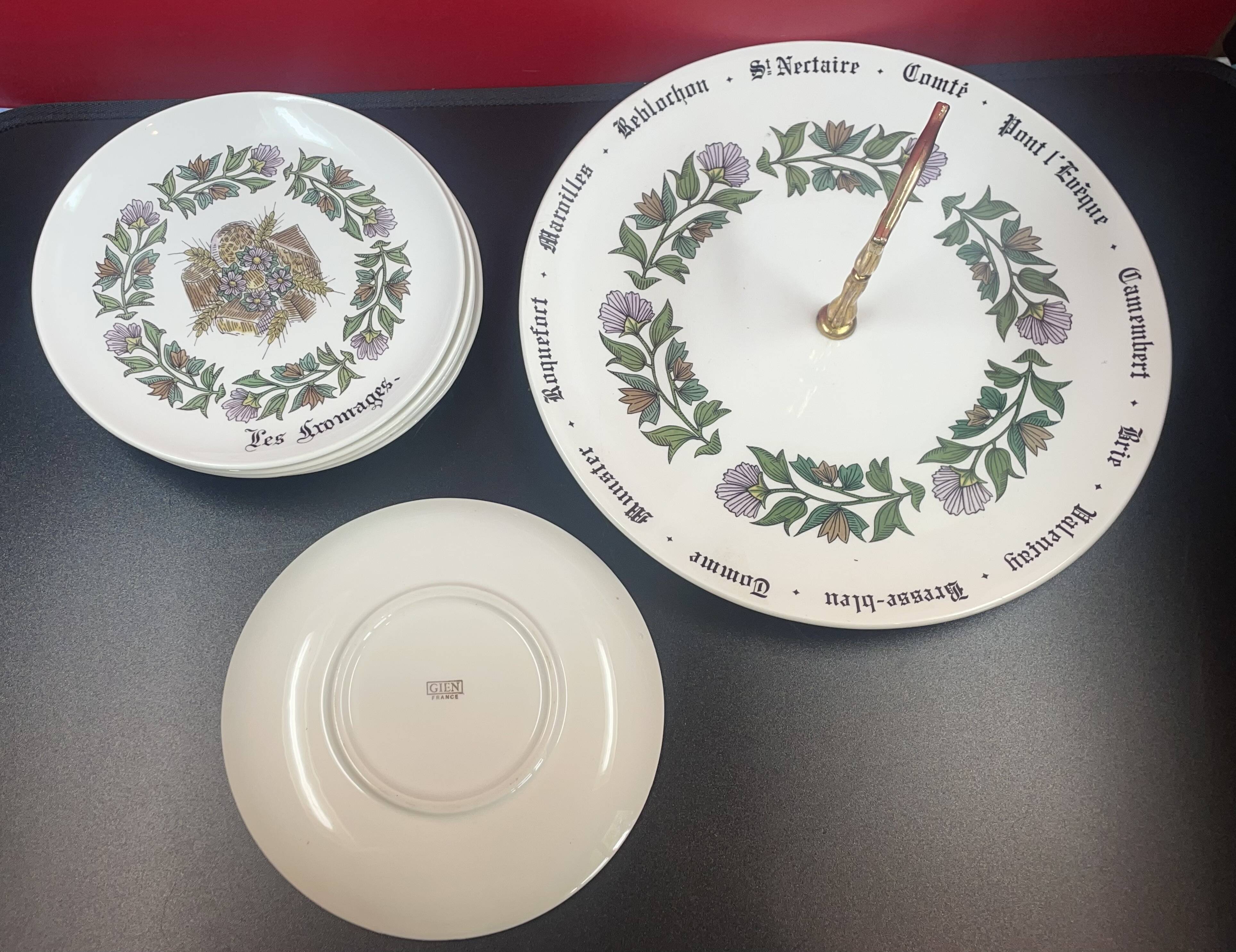 Gien earthenware cheese service 7 pieces including 6 plates + tray