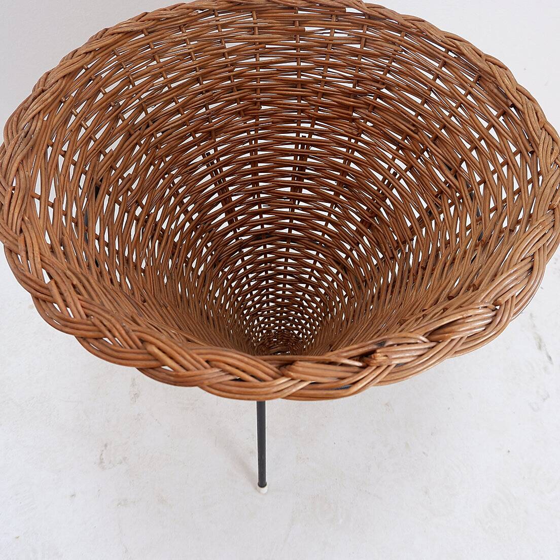 Panier en métal et osier, 1960