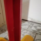Children's coats holder