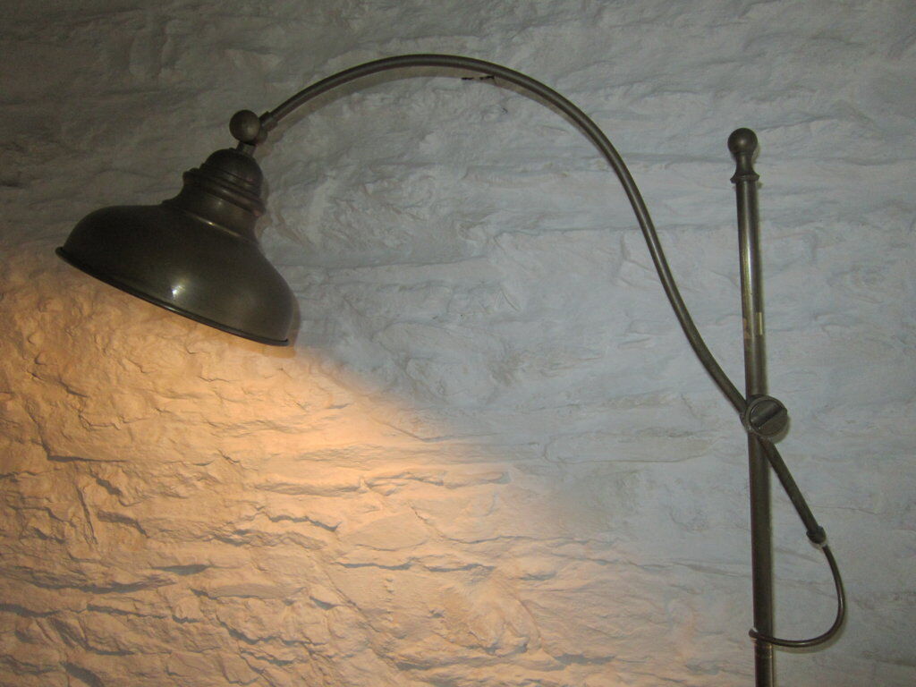 Brass floor lamp, art deco style