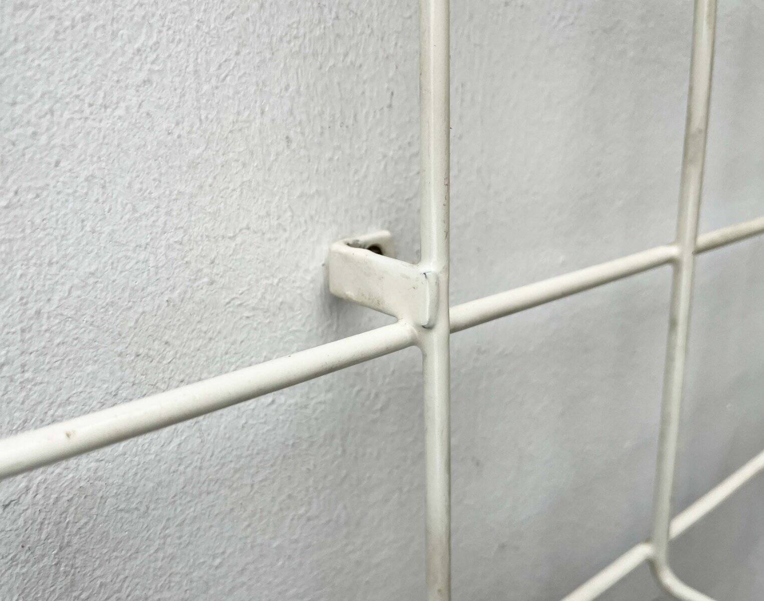 Minimalist white wire coat rack from mid-century Germany, 1960s.