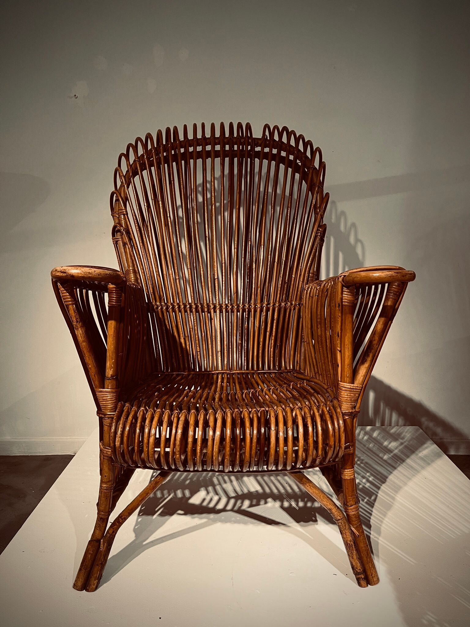 Paire de fauteuils en rotin