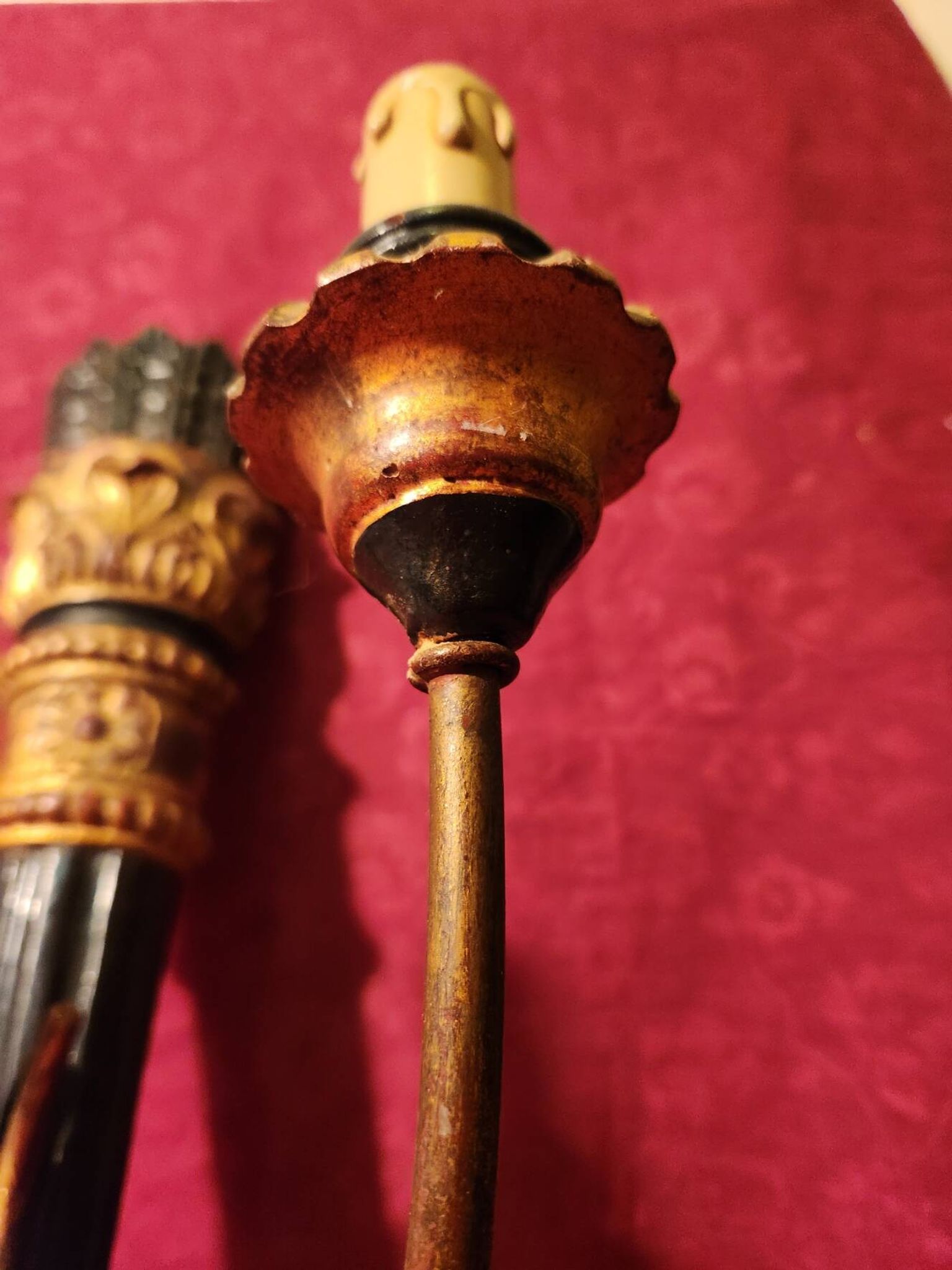 Large antique double wall light in gilded and black wood from the attic