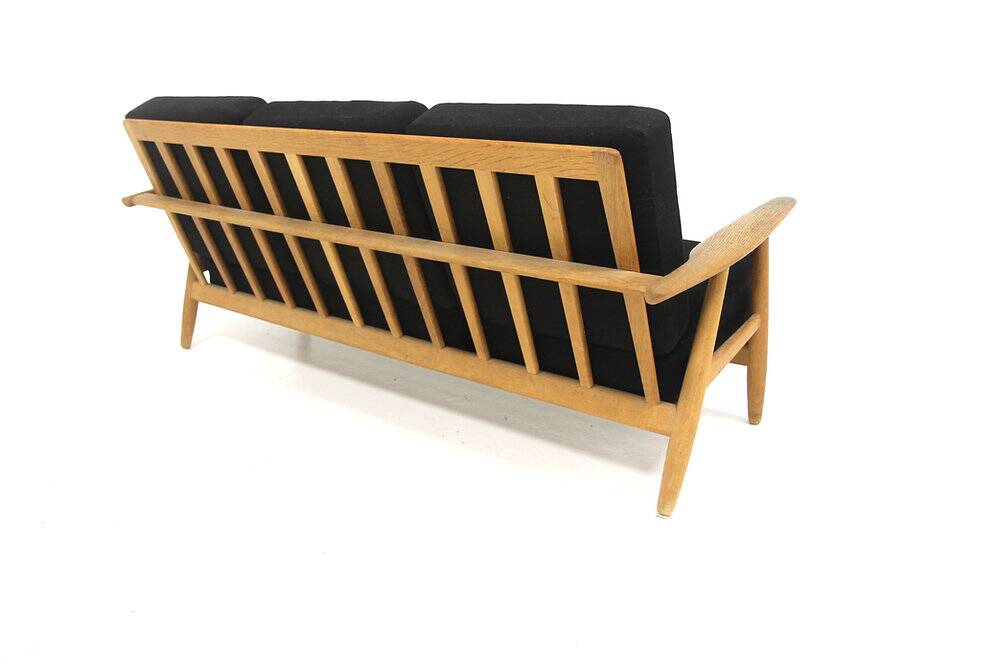 Scandinavian 3-seater sofa "Cigar chair GE 240" Hans J. Wegner, Denmark, 1960