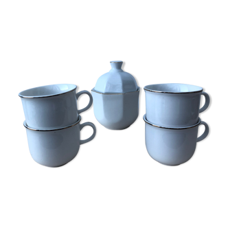 Coffee and sugar cups